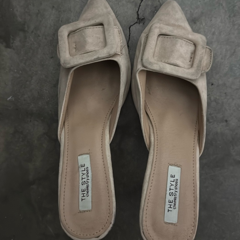 Nude heels 6